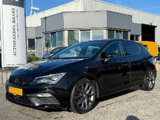 Vaurioauto  passenger cars Seat Leon ST 2.0 TSI FR 190PK AUTOMAAT Business Intense 2019/8