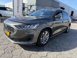 skadebil auto Ford Focus 1.0 EcoBoost Hybrid Titanium 2024/1