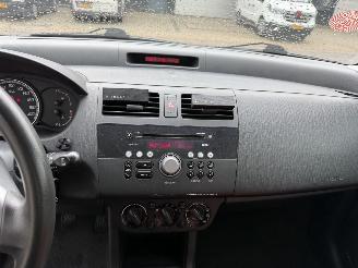 Suzuki Swift 1.5 Exclusive picture 16