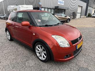 Suzuki Swift 1.5 Exclusive picture 5