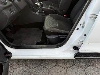 Renault Clio 0.9 TCe ECO Collection picture 10