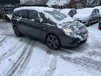 skadebil auto Opel Zafira 1.4 TOURER BERLIN 103 kW. AIRCO SPORTVELGEN 2013/5