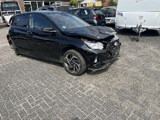 Unfallwagen Hyundai I-20 1.0 EDITION PLUS voltreffer !! 2021/7