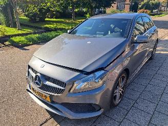  Mercedes A-klasse 180 2016/2