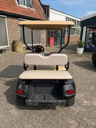 Overige  EZGO golfkar picture 3