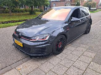 Unfallwagen Volkswagen Golf 2.0 TSI GTI automaat 2015/7