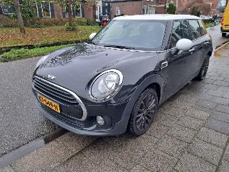 Mini Clubman 1.5 COOPER picture 2