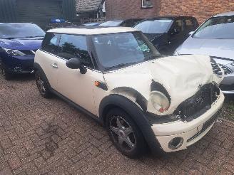 škoda osobní automobily Mini One 1.4i 2010/1