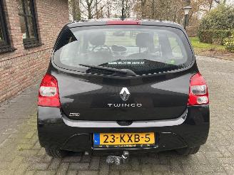 Renault Twingo 1.2 16V DYNAMIQUE AUTOMAAT AIRCO picture 17