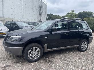 Mitsubishi Outlander 2.0 Comfort AIRCO NAVI PDC picture 2
