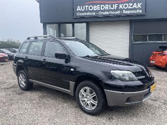 Mitsubishi Outlander 2.0 Comfort AIRCO NAVI 2003/8