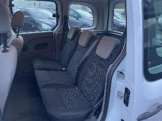 Renault Kangoo Family 1.6-16V Expression NAVI NIEUWE APK picture 9