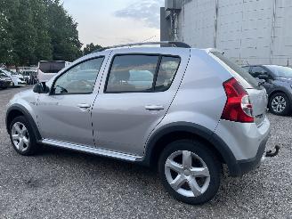 Dacia Sandero 1.6 Stepway AIRCO PDC NIEUWE APK picture 3