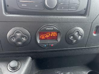 Renault Master T35 2.3 dCi L3H2 Energy AIRCO NAVI PDC picture 16
