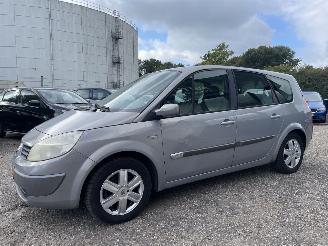 Renault Grand-scenic 2.0-16V Tech Line AIRCO AUTOMAAT 7-person picture 2