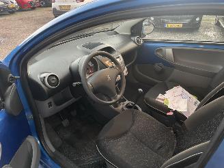 Peugeot 107 1.0-12V XR AIRCO 3drs picture 7
