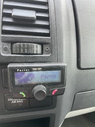 Volkswagen Transporter 2.0 TDI LANG AIRCO 6-person picture 18