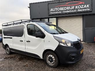 ocasión turismos Renault Trafic 1.6 dCi L2H1 Comfort Energy AIRCO 3-pers 220V 2016/12