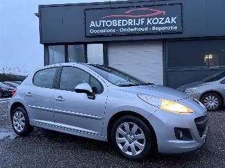 skadebil auto Peugeot 207 1.4 HDI Blue Lease AIRCO 2014/1