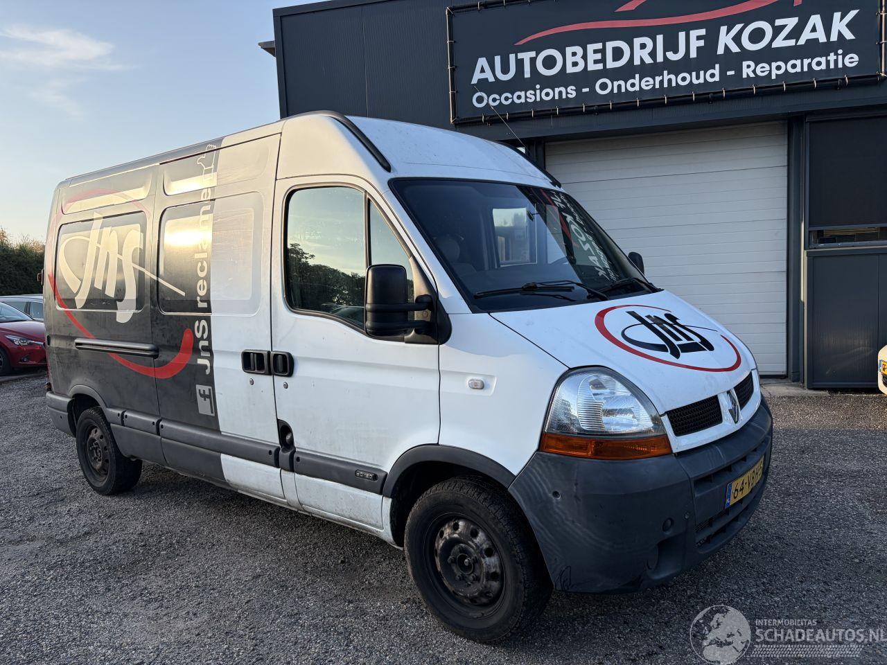 Renault Master T35 2.5 DCI L2H2 AIRCO NIEUWE APK