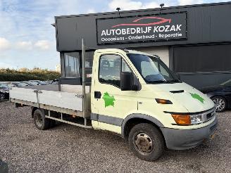 dañado vehículos comerciales Iveco Daily 40C11 2.8 diesel N1 2001/11
