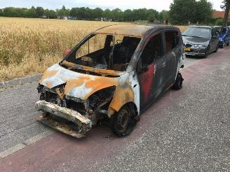 Daihatsu Cuore  picture 2