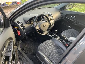 Kia Cee d 1.6-16V Combi picture 5