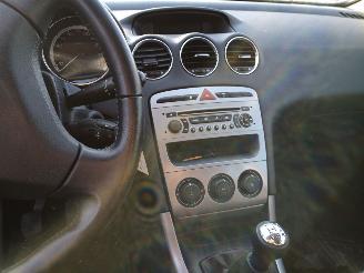 Peugeot 308 1.6 VTI picture 6