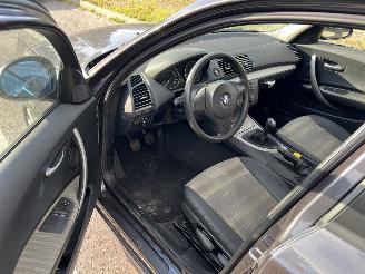 BMW 1-serie 116i picture 5