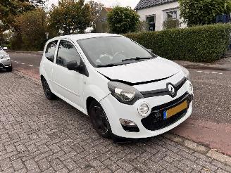 Avarii autoturisme Renault Twingo 1.2-16V 2012/10