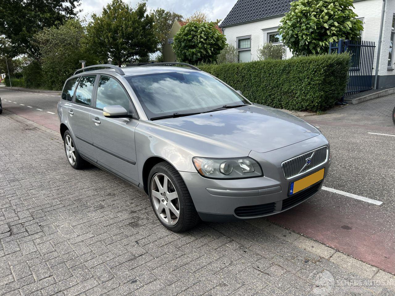 Volvo V-50 2.4-20V