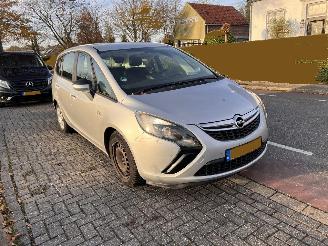 Auto incidentate Opel Zafira 1.4 Turbo TOURER 2012/6