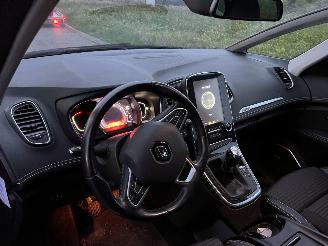 Renault Scenic Grand Scenic 41.3 TCe picture 7