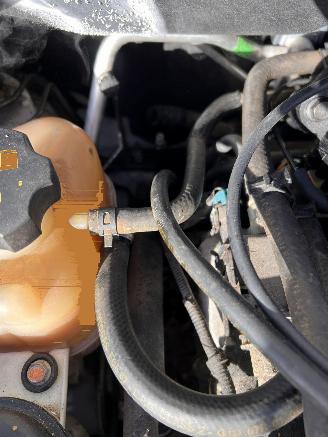 Chevrolet Spark 1.0-16V Bifuel picture 10