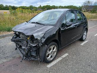 Vrakbiler auto Citroën C3 1.4-16V 2010/7