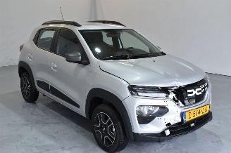 skadebil auto Dacia Spring Expression 2024/5