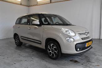 krockskadad bil auto Fiat 500L  2018/10