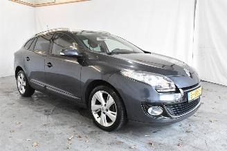 Vaurioauto  passenger cars Renault Mégane 1.2 TCe Collection 2013/6