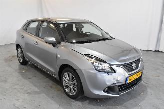 krockskadad bil auto Suzuki Baleno 1.2 Exclusive 2017/1