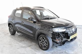 skadebil auto Dacia Spring EV Comfort + 2023/5