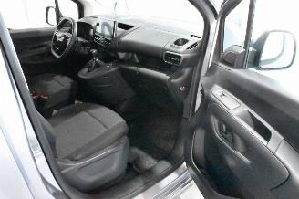 Opel Combo 1.5 BlueHDi 130 Senamp;S picture 21