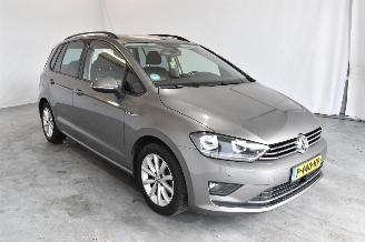 Avarii autoturisme Volkswagen Golf Sportsvan  2015/4