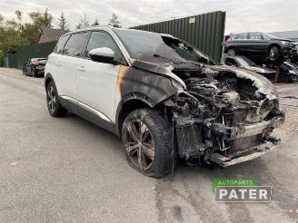 Peugeot 5008 5008 II (M4/MC/MJ/MR), MPV, 2016 / 2024 1.2 12V e-THP PureTech 130 picture 3