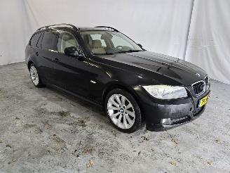 skadebil auto BMW 3-serie 318i Business Line 2009/6
