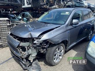 Démontage voiture Mitsubishi Outlander Outlander (GF/GG), SUV, 2012 / 2022 2.0 16V PHEV 4x4 2014/5