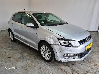 uszkodzony samochody osobowe Volkswagen Polo 1.0 TSI Highline 2015/9