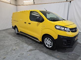 krockskadad bil auto Opel Vivaro 2.0 CDTI L2H1 Edition 2021/3