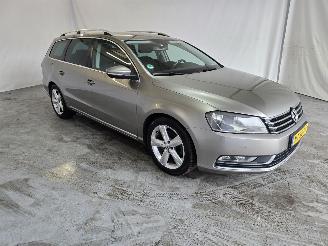 skadebil auto Volkswagen Passat 1.6 TDI Highl. BlM 2013/1