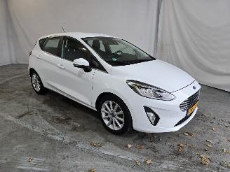 krockskadad bil auto Ford Fiesta 1.0 EcoB Titanium 2017/9