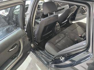 BMW 3-serie 320i Touring picture 14